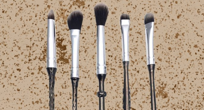 What Influensters Really Think About The Viral Harry Potter-Inspired Makeup Brushes