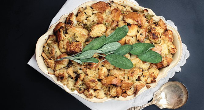 Drool-Worthy Thanksgiving Stuffing Recipes
