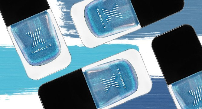 You Need This Nail Polish For New Year's Eve Night