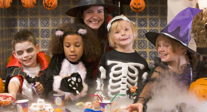 A Crafty Mummy's Guide To Halloween
