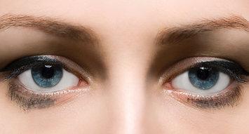 5 Eyeliner Pencils That Won't Smudge