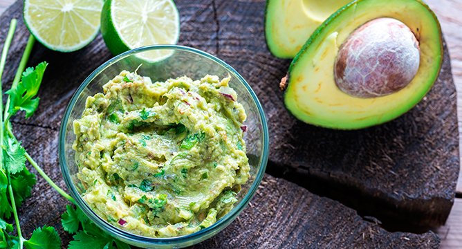 The Best Quick and Easy Tailgate Snacks