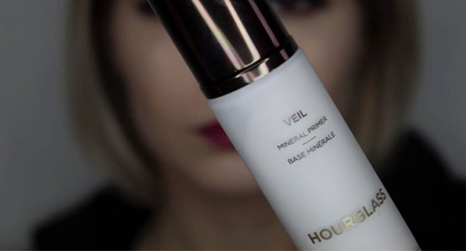 See Influensters Flaunting Their Hourglass Veil Mineral Primers
