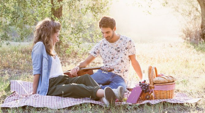 Your Guide to the Ultimate European-Inspired Date