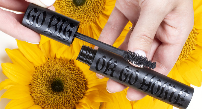 Mascara Lovers Will Adore This Kat Von D Beauty VoxBox