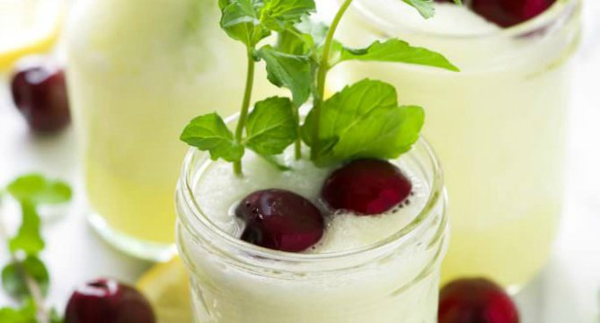 Low-cal Cocktail Recipes Perfect for Keeping Up Those Resolutions