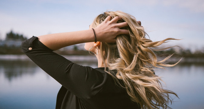 Say Goodbye to Grays With Clairol's New Root Touch-Up