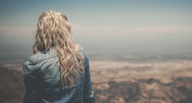7 Things to Know Before Bleaching Hair