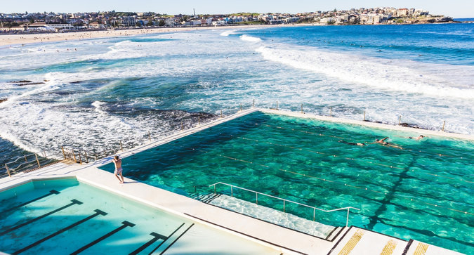 Get the Aussie Glow With This At-Home Self Tanner