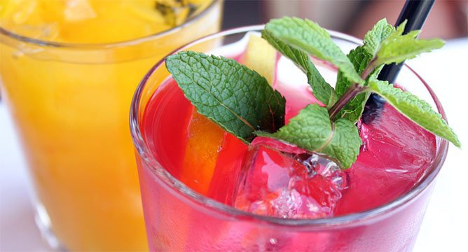 5 Easy Cocktails for Spring Time Sippin'