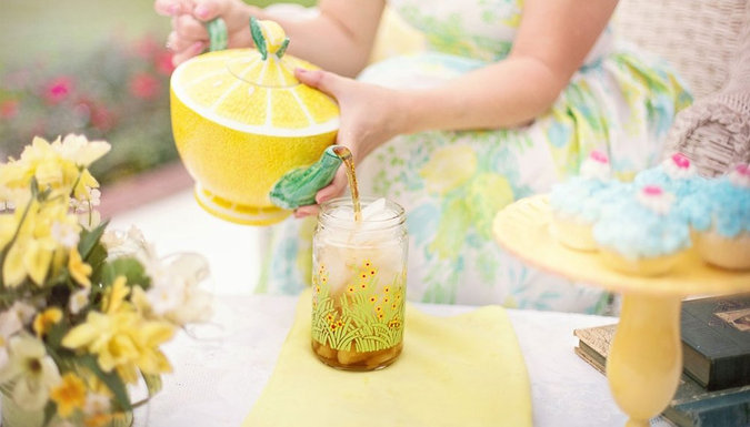 A Guide to Summer Teatoxing