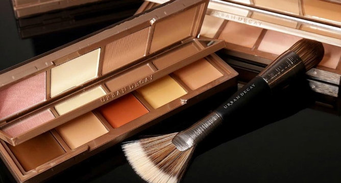 Urban Decay Launches a New Naked Palette