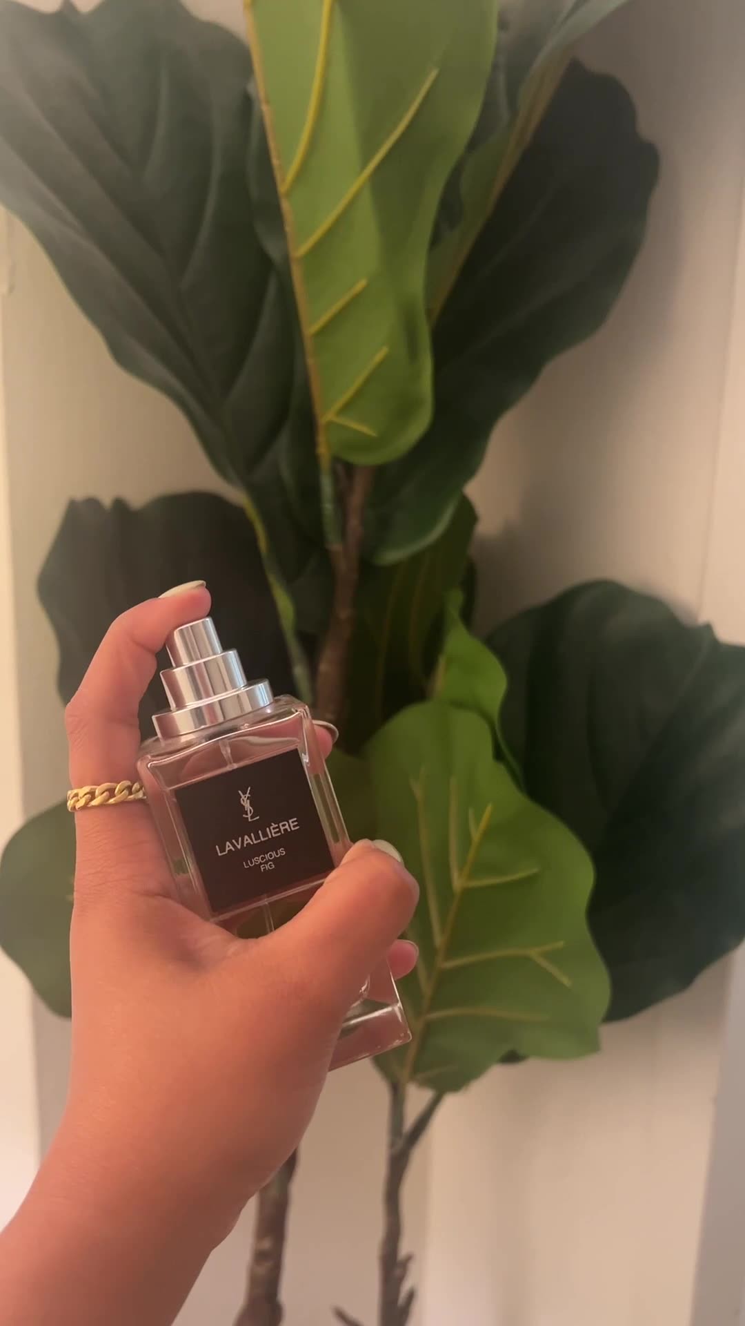 Lavallière - Unisex Rose Floral Fruity Fragrance - YSL Beauty