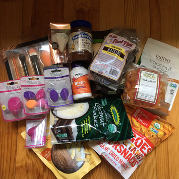Photo of iHerb uploaded by Yulia K.