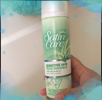 Photo of Gillette Satin Care Sensitive Skin Shave Gel for Women uploaded by Carolina K.