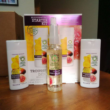 Photo of Herbal Essences Wild Naturals Rejuvenating Oil Elixir uploaded by Katelyn N.