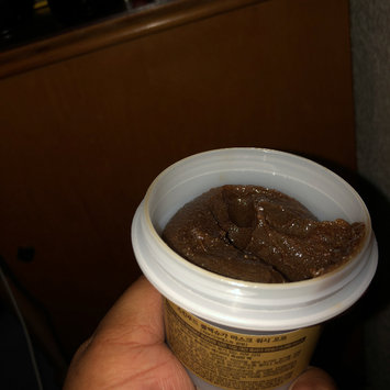 Photo of SKINFOOD Black Sugar Mask Wash Off uploaded by Laura G.