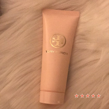 Photo of Tory Burch Tory Burch Body Cream 1.7 oz uploaded by Mayte G.