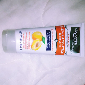 Photo of Equate Beauty Blemish Control Apricot Scrub, 6 oz uploaded by Maria D.