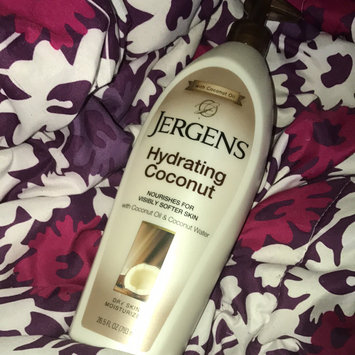 Photo of JERGENS® Hydrating Coconut Dry Skin Moisturizer uploaded by Tara W.