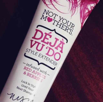 Photo of Not Your Mother’s® Déjà vu ‘Do™ Style Extending Hair Primer uploaded by Megan J.