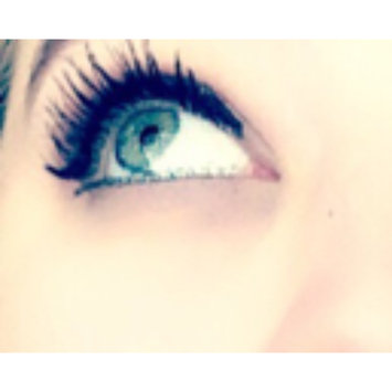 Photo of Younique Moodstruck 3D Fiber Lashes+ uploaded by Ariel L.