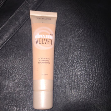 Photo of Maybelline Dream Velvet™ Foundation uploaded by samet n.