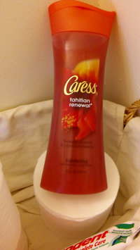 Photo of Caress® Tahitian Renewal™ Exfoliating Pomegranate Body Wash uploaded by Louella H.