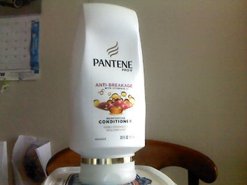 Photo of Pantene Pro-V Reinforcing Anti-Breakage Conditioner uploaded by carol f.