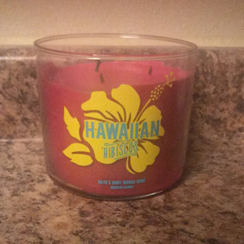 Photo of Bath & Body Works Scented 3 Wick Candle 14.5 Oz Hawaiian Hibiscus uploaded by Miranda F.