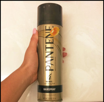 Photo of Pantene Pro-V Extra Strong Hold Hairspray uploaded by Elizabeth P.