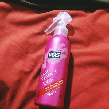 Photo of Alberto VO5® Tame and Shine Taming Spray uploaded by shania w.
