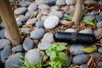 Photo of BEATS by Dr. Dre Beats by Dre Pill 2.0 - Red uploaded by Ruth H.