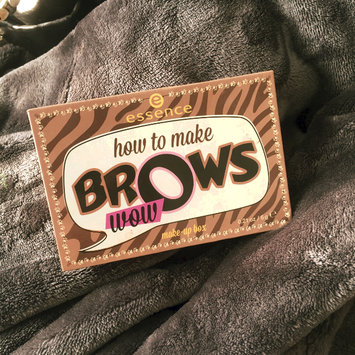Photo of Essence How to Make Brows Wow Make-up Box uploaded by Inaam&Alyssa ..