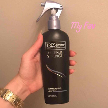 Photo of TRESemmé Platinum Strength Strengthening Heat Protect Spray uploaded by Mgdolen Z.