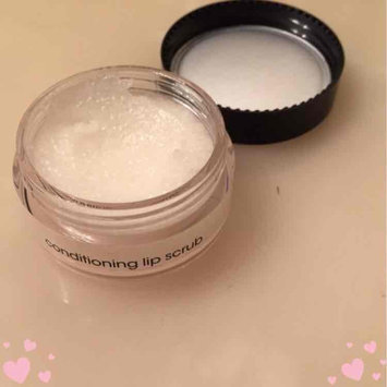 Photo of ChapStick® Total Hydration Conditioning Lip Scrub Fresh Peppermint uploaded by Donnamarie L.