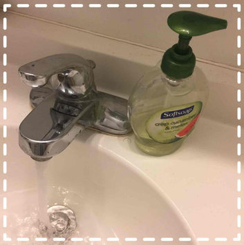 Photo of Softsoap® Crisp Cucumber & Melon Liquid Hand Soap uploaded by Maria M.