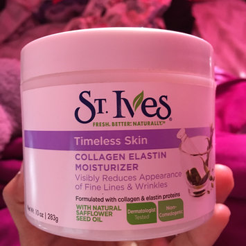 Photo of St. Ives Renewing Collagen Elastin Moisturizer uploaded by Angelica M.