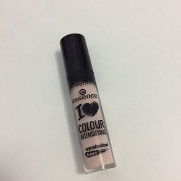 Photo of Essence I Love Colour Intensifying Eyeshadow Base uploaded by Oana A.