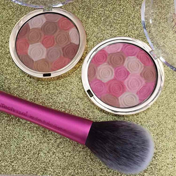Photo of Milani Illuminating Face Powder uploaded by Heather I.