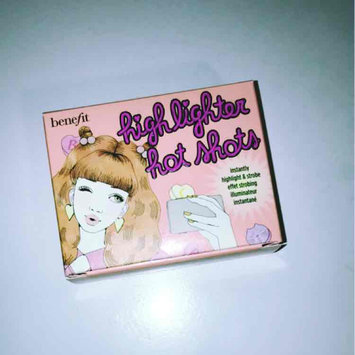 Photo of Benefit Cosmetics Highlighter Hotshots uploaded by Kelin M.