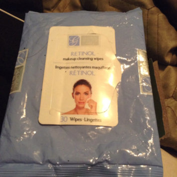 Photo of Global Beauty Care Retinol Makeup Cleaning Wipes uploaded by Mookie M.