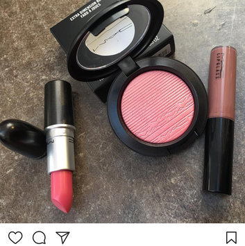 Photo of M.A.C Cosmetics Extra Dimension Blush uploaded by Laura C.