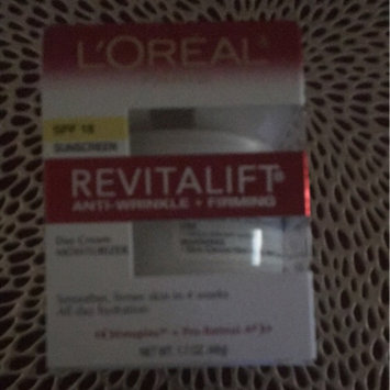 Photo of L'Oréal Paris RevitaLift Anti-Wrinkle + Firming Day Cream SPF 18 uploaded by Zara Z.