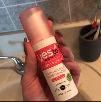 Photo of Yes To Grapefruit Even Skin Tone Moisturizer with SPF 15 uploaded by Margret S.