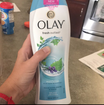 Photo of Fresh Outlast Olay Fresh Outlast Purifying Birch & Lavender Body Wash 22 oz uploaded by Lacanda F.