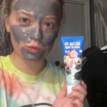 Photo of Elizavecca Hell-Pore Clean Up Mask uploaded by Shayne W.