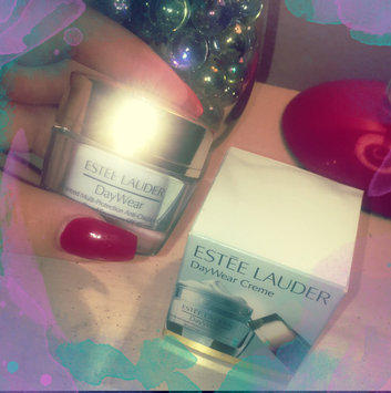 Photo of Estée Lauder DayWear Advanced Multi-Protection Anti-Oxidant Creme SPF15 uploaded by Kaitlyn B.