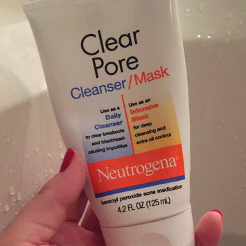 Photo of Neutrogena® Clear Pore Cleanser/Mask uploaded by Kendra B.