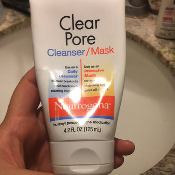 Photo of Neutrogena® Clear Pore Cleanser/Mask uploaded by 🥑